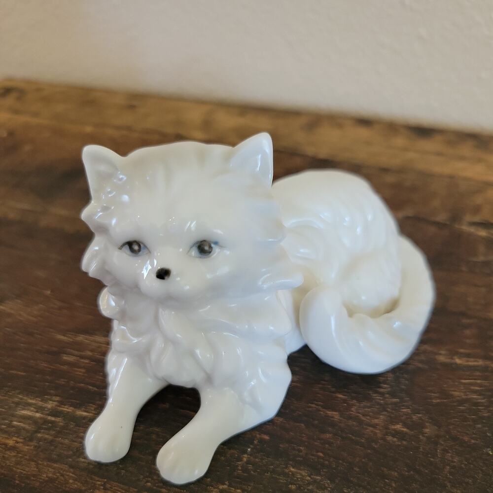 White Porcelain Cat Figurine Lying Down Marked "Japan" #2214